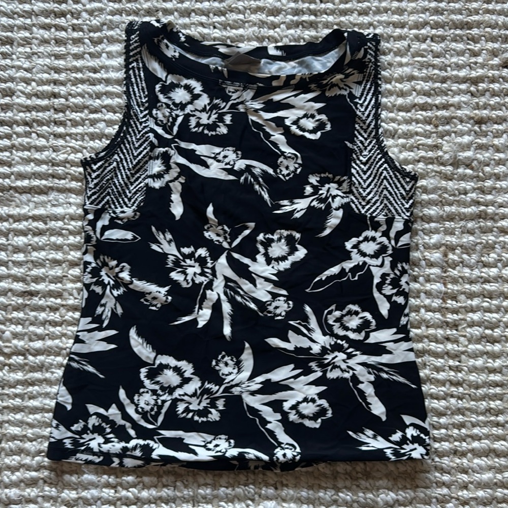 Athleta Swim Top Medium